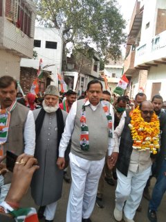 कांग्रेस के स्टार प्रचारकों ने प्रत्याशियों के लिए किया चुनाव प्रचार व जनसंवाद