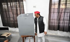 UP ELECTION 2022 : यूपी में 11 बजे तक 21.18 फीसदी वोटिंग, अखिलेश-डिंपल, स्वतंत्रदेव ने डाला वोट