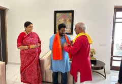 विकास अग्रहरि ने कहा: मैं कांग्रेस का एक अनुशाससित सिपाही हूँ, और फासीवाद के खिलाफ तन के खड़ा हूँ