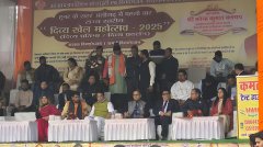 योगी सरकार दिव्यांगजनों को आत्मनिर्भर बनाकर शिक्षा, खेल और रोजगार में आगे बढ़ा रही है – मंत्री नरेन्द्र कश्यप