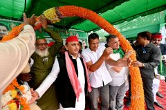 बिहार की चुनावी जनसभा में BJP को सत्ता से हटाने की बात करते हुए AKHILESH YADAV बोले : देश के भविष्य का चुनाव है बिहार विधानसभा का चुनाव