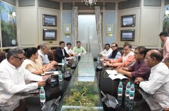 UP विधानसभा के अध्यक्ष सतीश महाना बोले : विधानमंडलों के बीच संवाद लोकतंत्र की शक्ति का प्रतीक