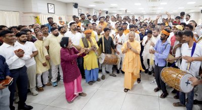 घुमंतू समाज को दर-दर की ठोकरें नहीं खानी पड़ेंगी, सम्मान के साथ मिलेगा विकास का अवसर: मुख्यमंत्री योगी आदित्यनाथ