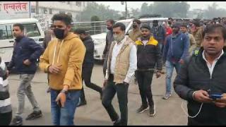 Lucknow नगर निगम ने चलाया प्रतिबंधित प्लास्टिक के विरुद्ध जागरूकता अभियान