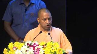 LUCKNOW : पुलिस विभाग के 190 आवासीय/अनावासीय भवनों का लोकार्पण करते CM YOGI... LIVE
