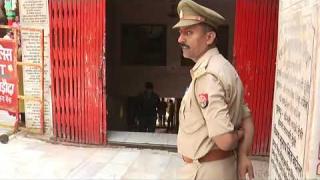 AYODHYA : रामलला के गर्भ ग्रह के निर्माण कार्य का शुभारंभ करते सीएम योगी