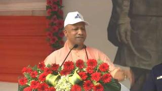 CM YOGI ने पटेल जयंती पर किया ‘रन फॉर यूनिटी’ का फ्लैग ऑफ