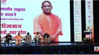 सिंगापुर में गूंजा नारा “योगी हैं तो यूपी है”