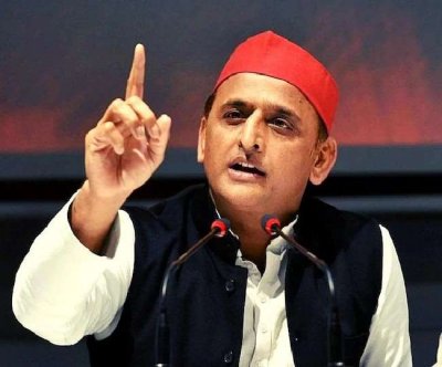 AKHILESH YADAV ने कहा : पीडीए समाज के खिलाफ भाजपा की एक बहुत बड़ी साज़िश है स्कूल बंद करना
