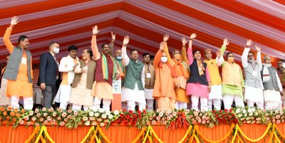 दंगाइयों को गले लगाने वाले प्रदेश के हितैषी नहीं- योगी आदित्यनाथ