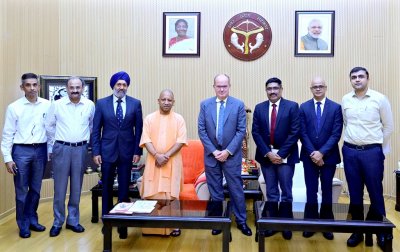 CM YOGI बोले: ब्रिटिश कम्पनियों के लिए राज्य में डिफेंस, इलेक्ट्रॉनिक्स, आईटी, डेयरी सहित सभी क्षेत्रों में निवेश के पर्याप्त अवसर