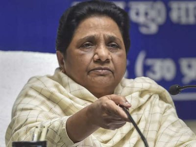मायावती ने कहा : केन्द्र एवं राज्य सरकारों को सही नीयत व नीति से काम करने की जरूरत
