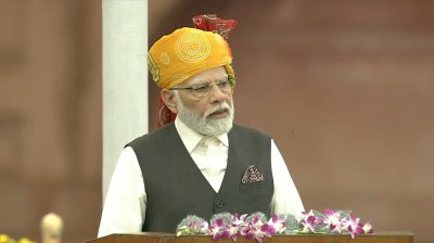 INDEPENDENCE DAY 2023 :: पीएम मोदी ने लाल किले की प्राचीर पर फहराया राष्ट्रीय ध्वज... पढ़िए मोदी ने देश के सम्बोधन में क्या-क्या कहा...