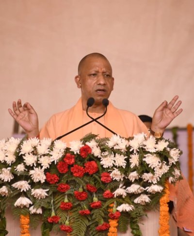 योगी ने आंवला लोकसभा के मतदाताओं से की अपील, आमजन की आवाज उठाने धर्मेंद्र कश्यप को फिर से भेजें ’दिल्ली’