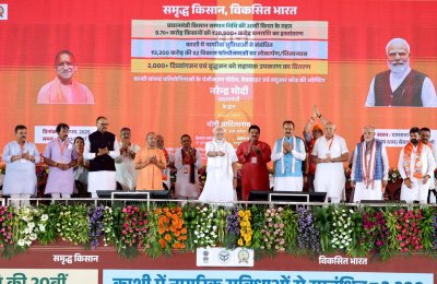 हमें बनना है तीसरी महाशक्ति तो अपनाना ही होगा स्वदेशी : प्रधानमंत्री