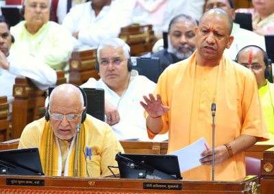 'अधूरा नेटवर्क और ठहरा निवेश' था 2017 से पहले की सरकारों का विजन : मुख्यमंत्री