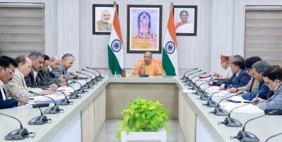 UP में खाद की समुचित उपलब्धता और सुचारु वितरण के सम्बन्ध में CM योगी सख्त, बोले: कालाबाजारी में संलिप्त तत्वों के खिलाफ होगी NSA के तहत कार्यवाही