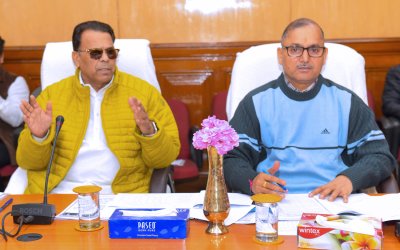 योगी सरकार की योजनाओं का लाभ हर पात्र तक पहुंचे, किसी स्तर पर लापरवाही न हो : मंत्री नरेन्द्र कश्यप