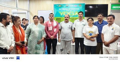 International Yoga Day : तन, मन और आत्मा को जोड़ने का माध्यम है योगा : डॉ. संगीता गुप्ता