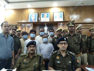Lucknow Crime News : महिला की मिली लाश मामले में पति ही निकला हत्यारा, चार साथियों संग गिरफ्तार