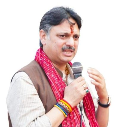 BJP विधायक डॉ. राजेश्वर सिंह का सपा पर सीधा वार- जातिवाद से नहीं, कौशल से बनेगा विकसित भारत