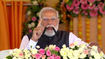 एक्सप्रेसवे से ज्यादा रफ्तार यूपी के विकास की: पीएम मोदी