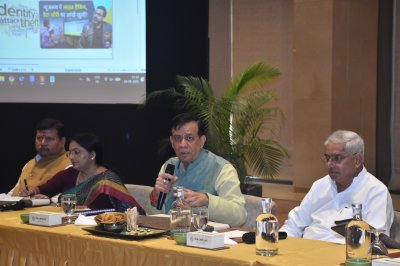 साइबर अपराध से बचाव के लिए सतर्कता जरूरी : सतीश महाना