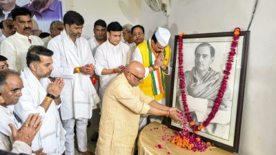 राजीव गांधी की जयंती पर कांग्रेस ने दी श्रद्धांजलि, अजय राय बोले- 21वीं सदी के भारत की मजबूत नींव रखी