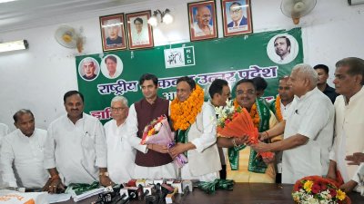 रालोद में आजमगढ़-मेरठ के सैकड़ों समर्थक शामिल, संगठन को मिलेगी नई ताकत