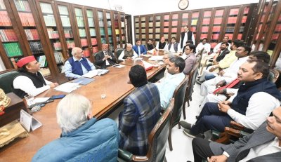 AHILESH YADAV बोले : कम्युनल और नफरत की वाहक है BJP