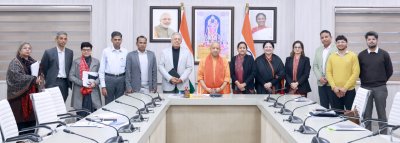 सभी अधिकारियों एवं कर्मचारियों के लिए कैपेसिटी बिल्डिंग कार्यक्रम को बनाएं अनिवार्य : मुख्यमंत्री योगी आदित्यनाथ