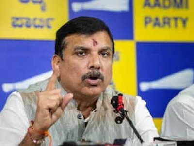 राम मंदिर के चंदे, भूमि खरीद और निर्माण में घोटाले के आरोप, संजय सिंह ने स्वतंत्र जांच की मांग उठाई