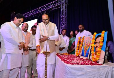 प्रधानमंत्री मोदी की 25 वर्षों की राष्ट्रसेवा यात्रा प्रेरणादायी : ब्रजेश पाठक
