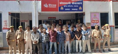 अदालत के आदेश बेअसर! कैसरबाग में धड़ल्ले से सुलग रहा था हुक्का बार, पुलिस के छापे में 42 धराए